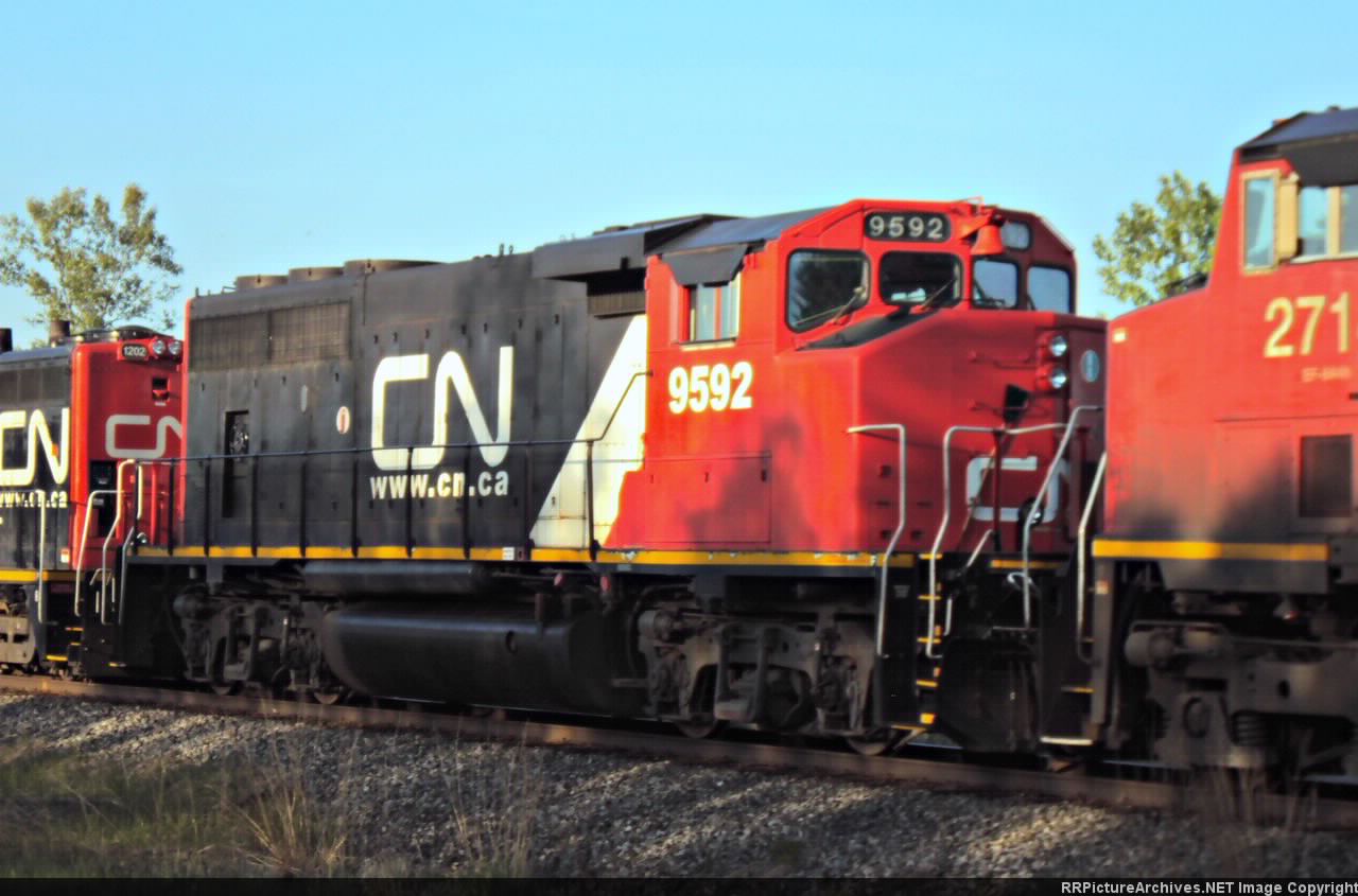CN 9592